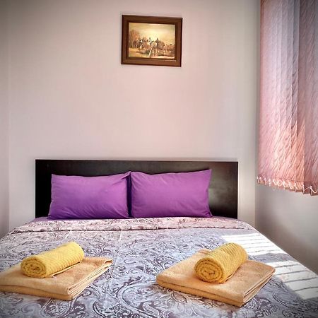 Bright Central Studio For 4 In Burgas Esterno foto