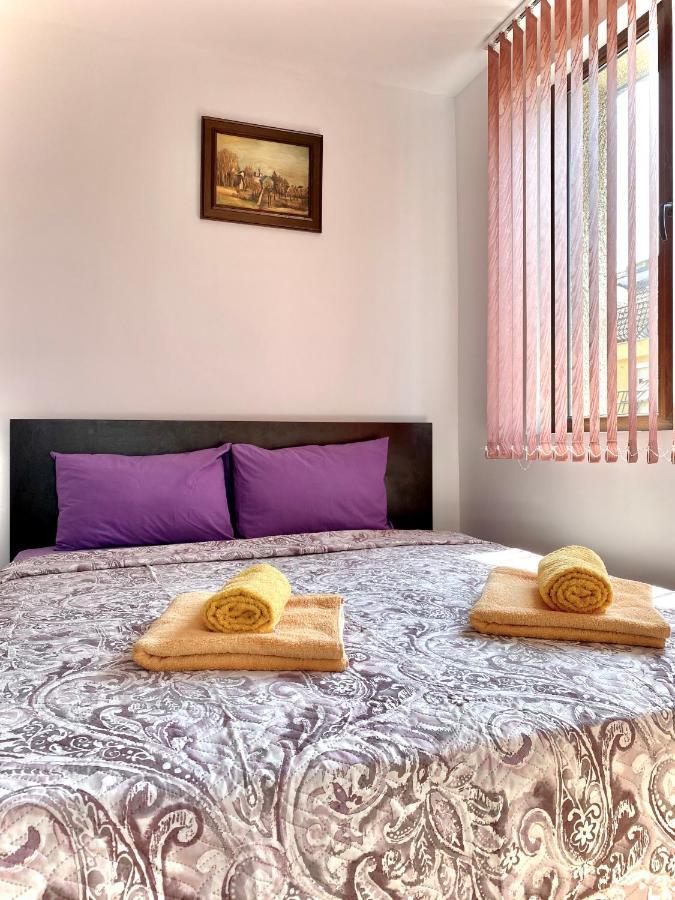 Bright Central Studio For 4 In Burgas Esterno foto
