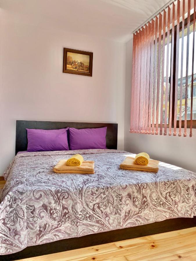 Bright Central Studio For 4 In Burgas Esterno foto