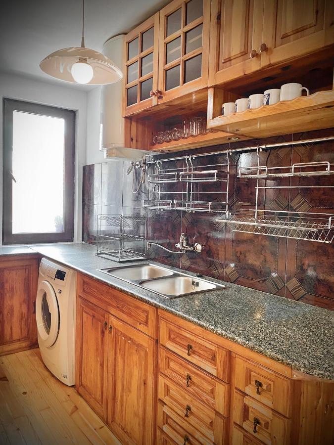 Bright Central Studio For 4 In Burgas Esterno foto